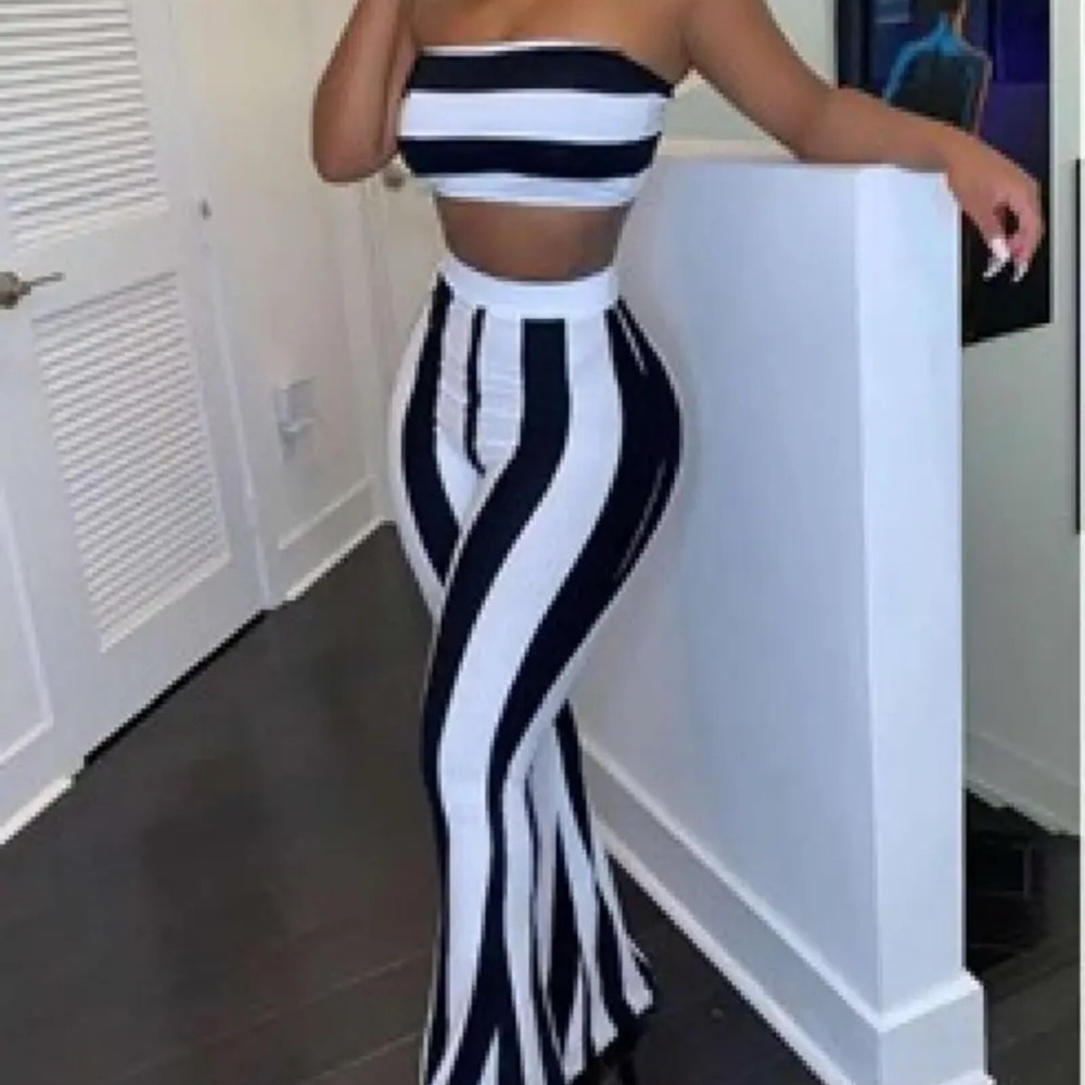 Black and White Striped Women's pant set